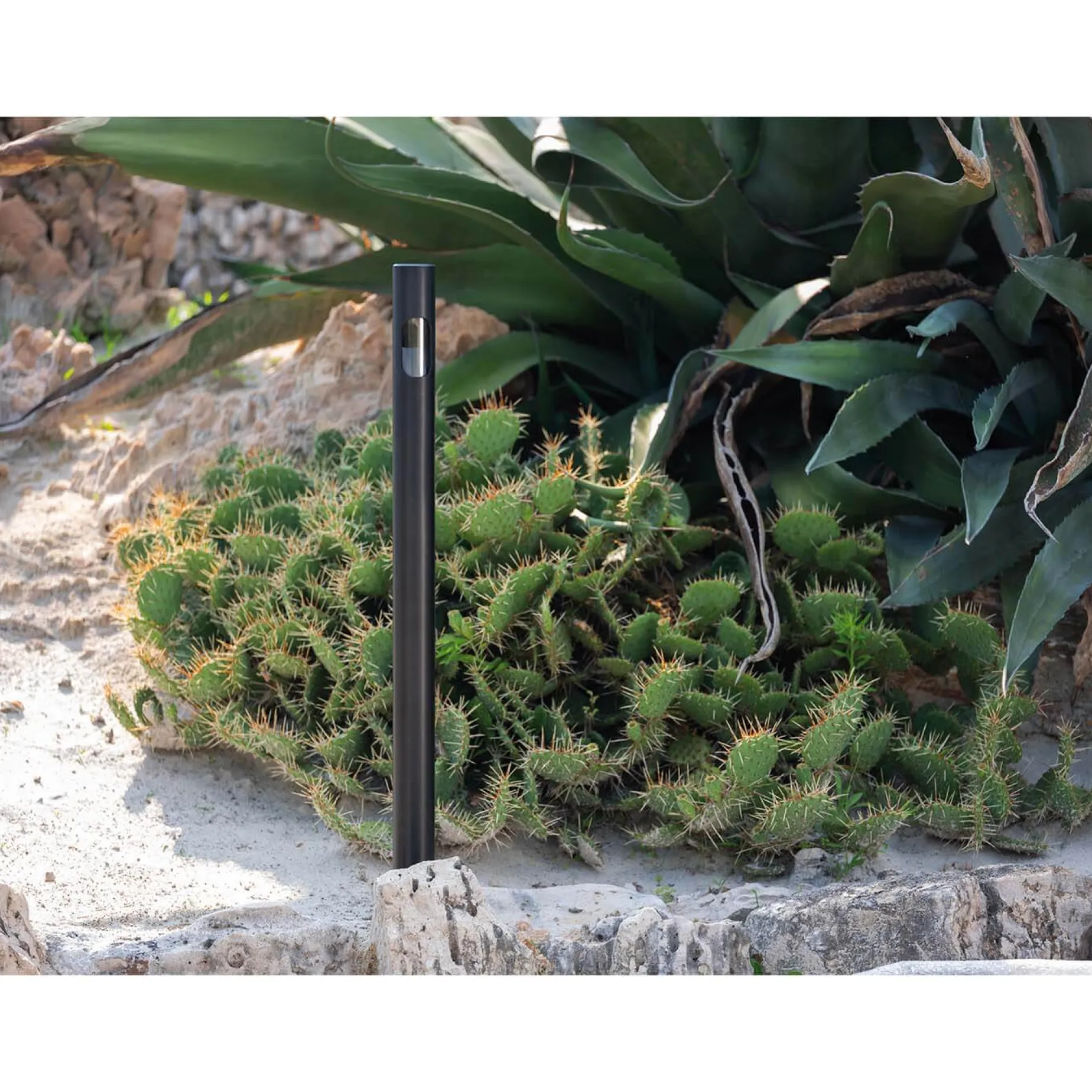 Ago Bollard 30 | brown anodized