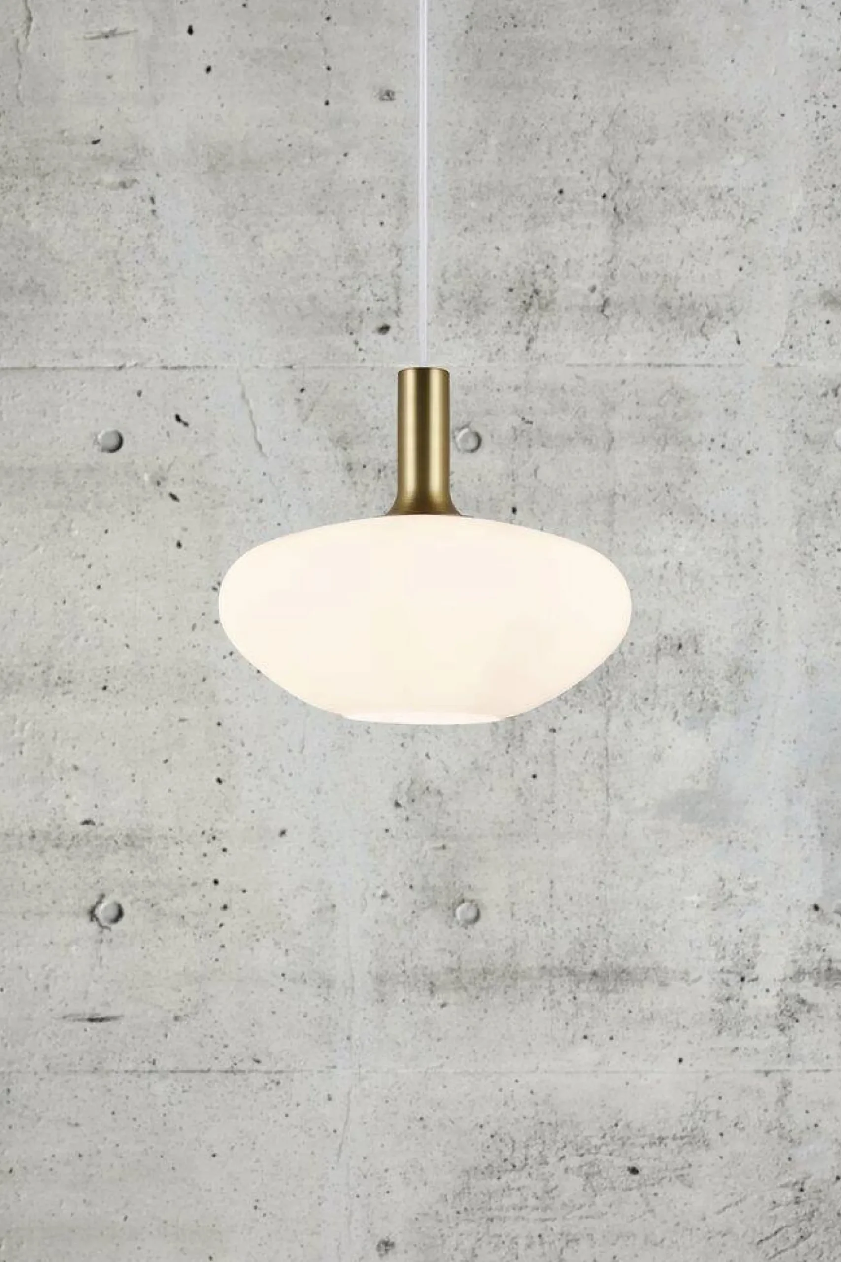 Alton 35 | Opal white