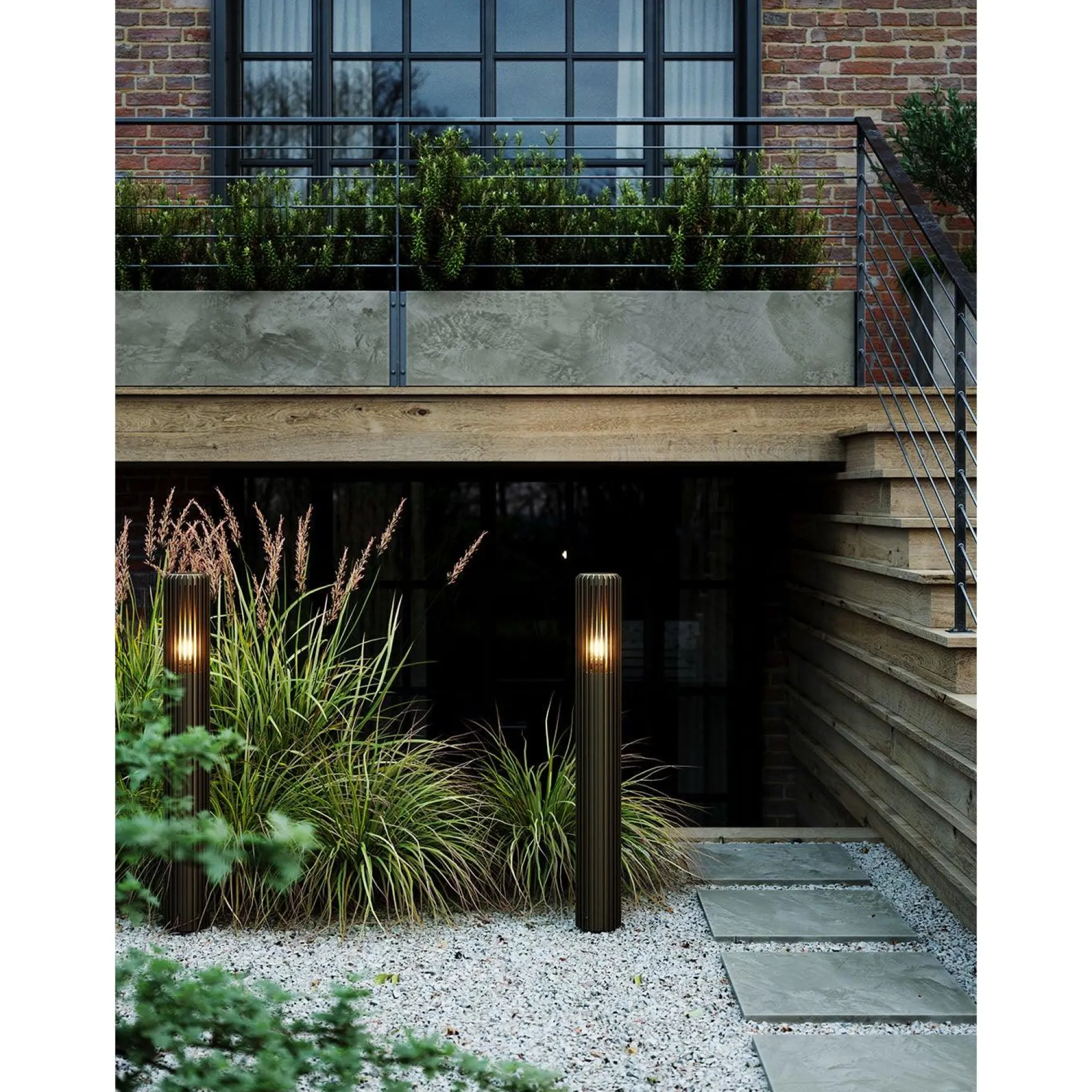 Aludra garden 45 | black