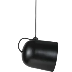 Angle 20 | black