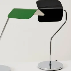 Apex table | iron black