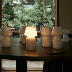 Apollo portable | white opal glass
