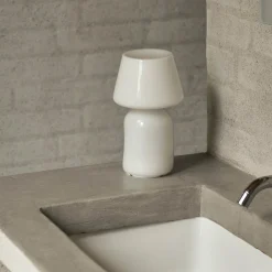 Apollo portable | white opal glass