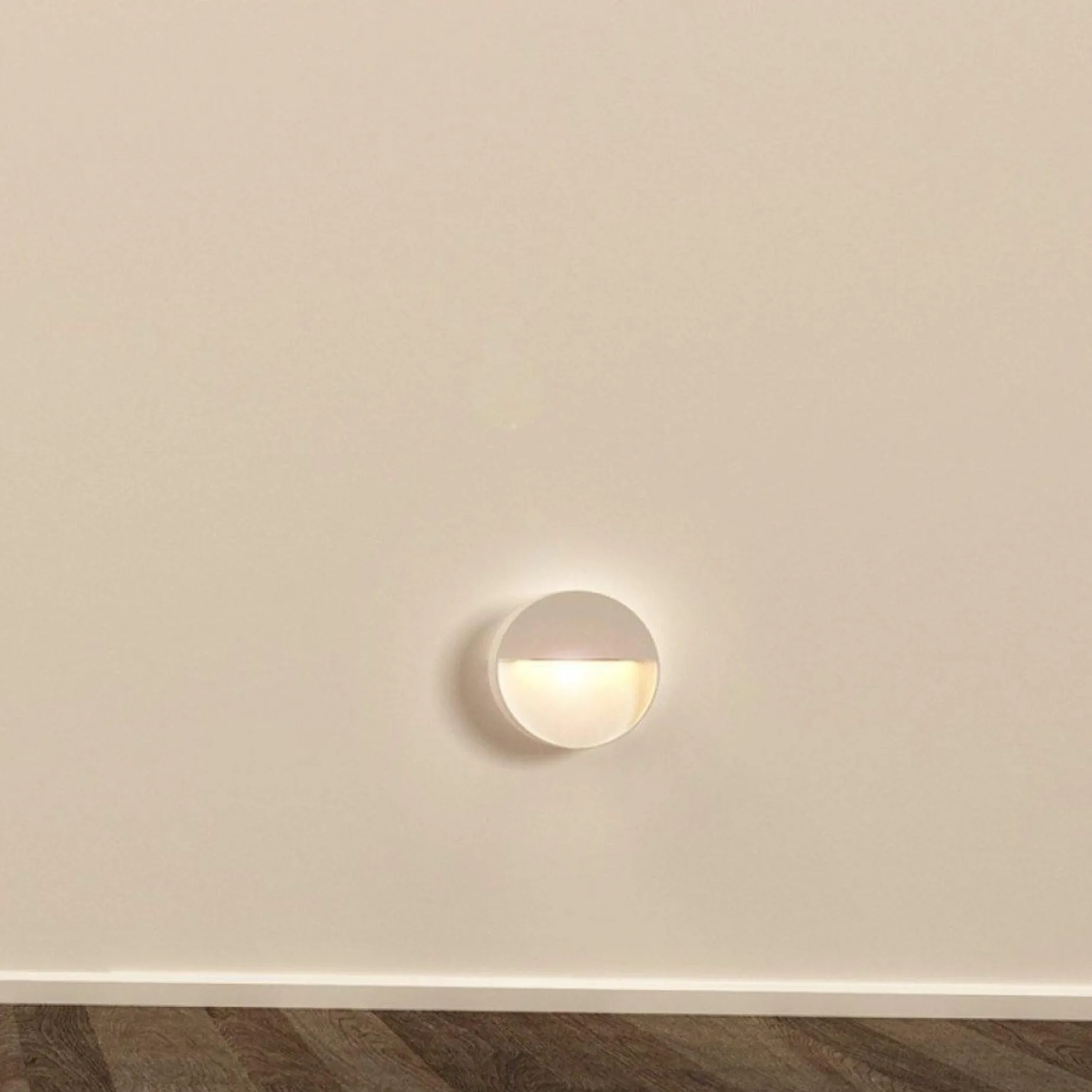 Aquila round IP | anthracite