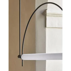 Arc | matt black