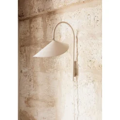 Arum swivel wall | bronze
