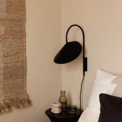 Arum swivel wall | cashmere