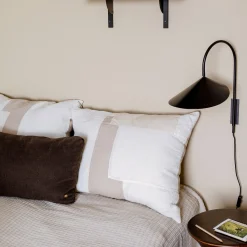 Arum swivel wall | cashmere