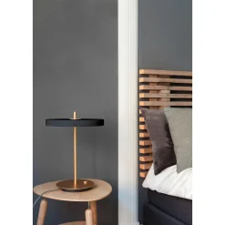Asteria table | nuance mist