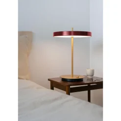 Asteria table | nuance olive