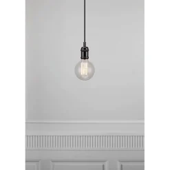 Avra S | black