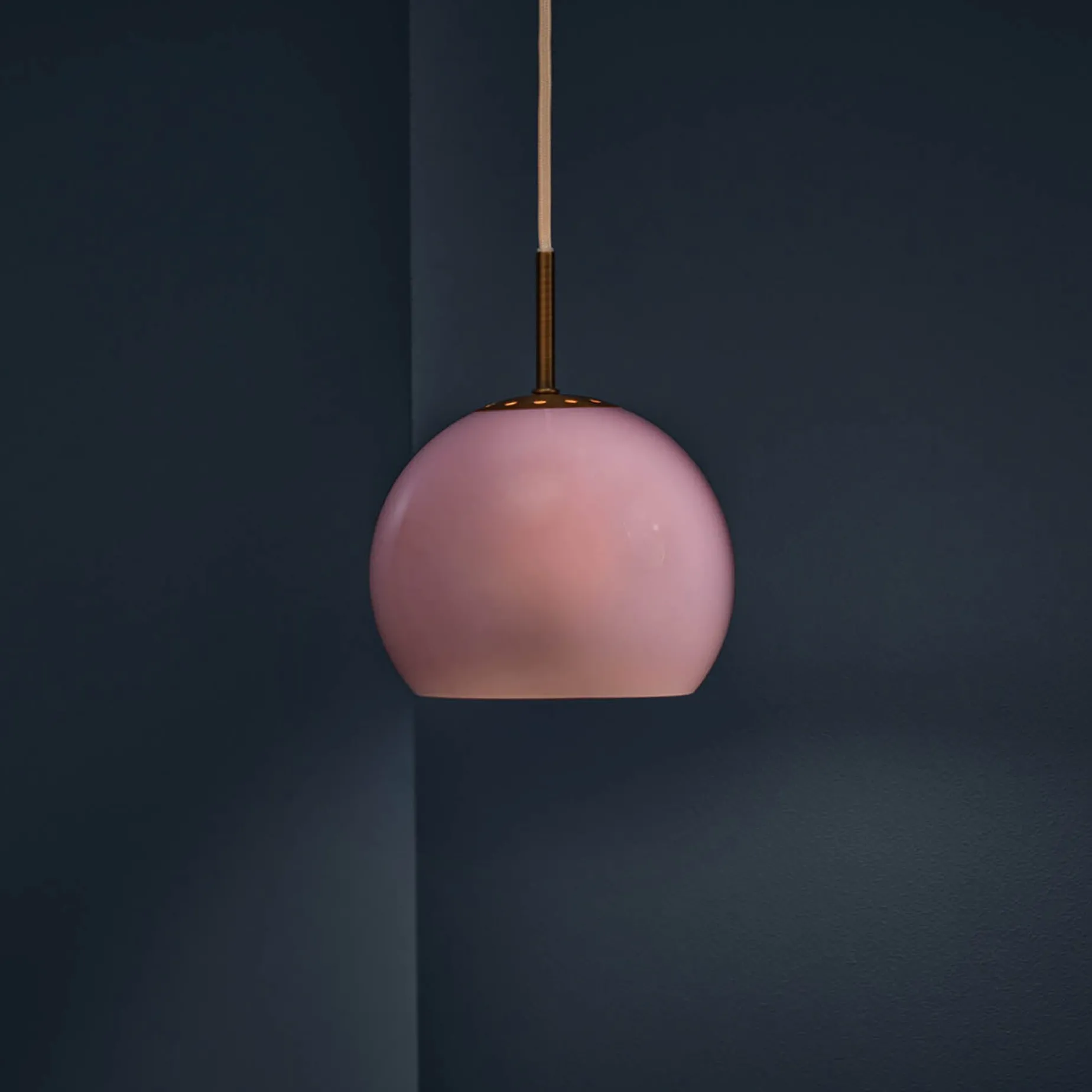 Ball 18 glass pendant | amber