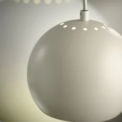 Ball 18 pendant | glossy pale grey