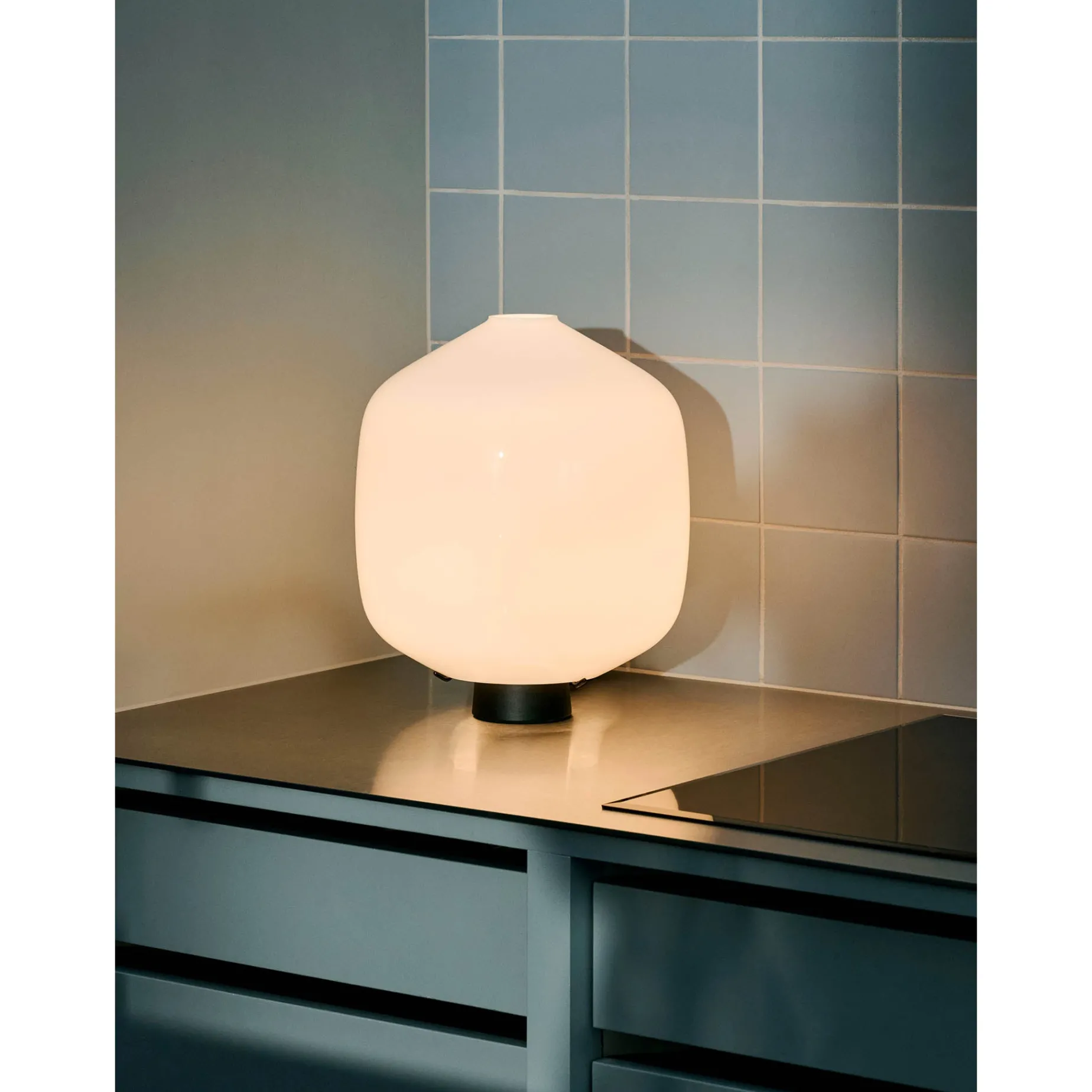 Buoy table lamp ⌀20-ø30 | opal white