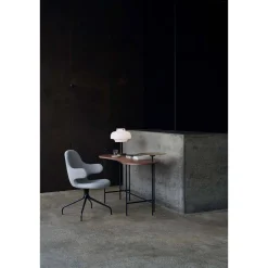 Copenhagen table SC13 | opal glass
