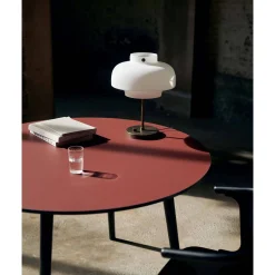 Copenhagen table SC13 | opal glass