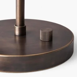 Copenhagen table SC13 | opal glass