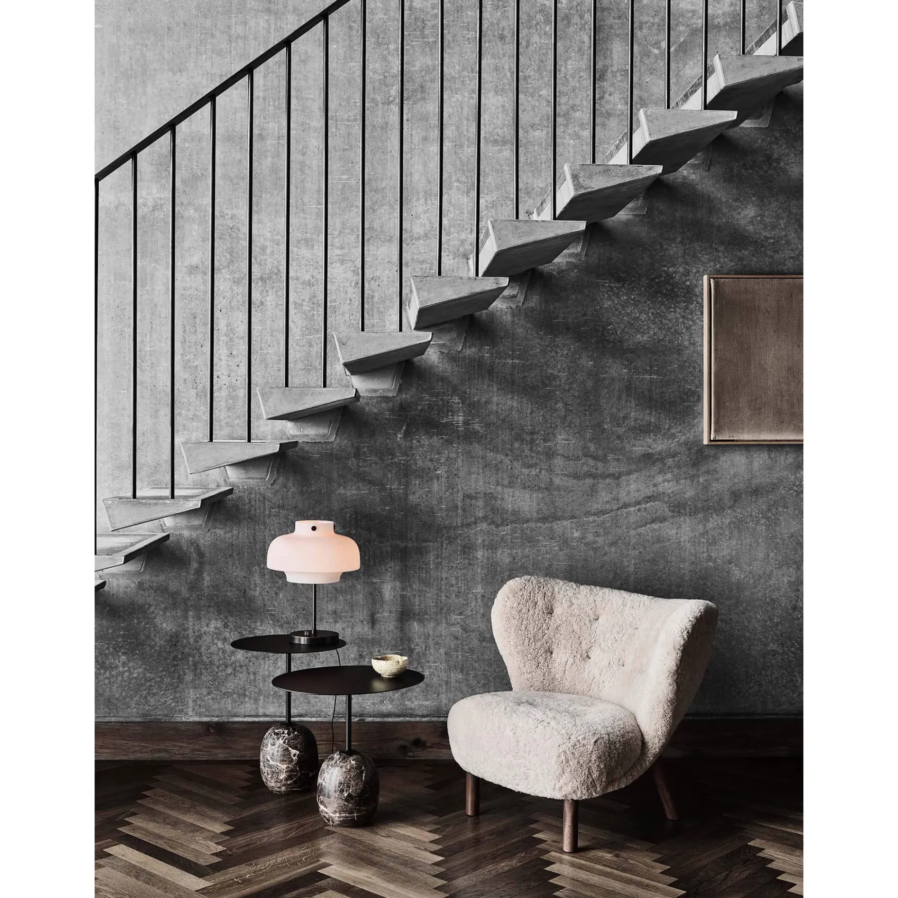 Copenhagen table SC13 | opal glass