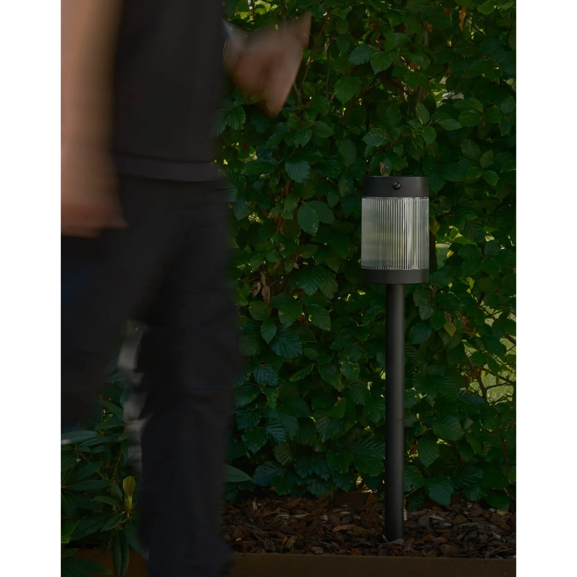 Coupar garden solar | black