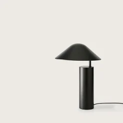 Damo table | matt black