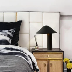 Damo table | matt black