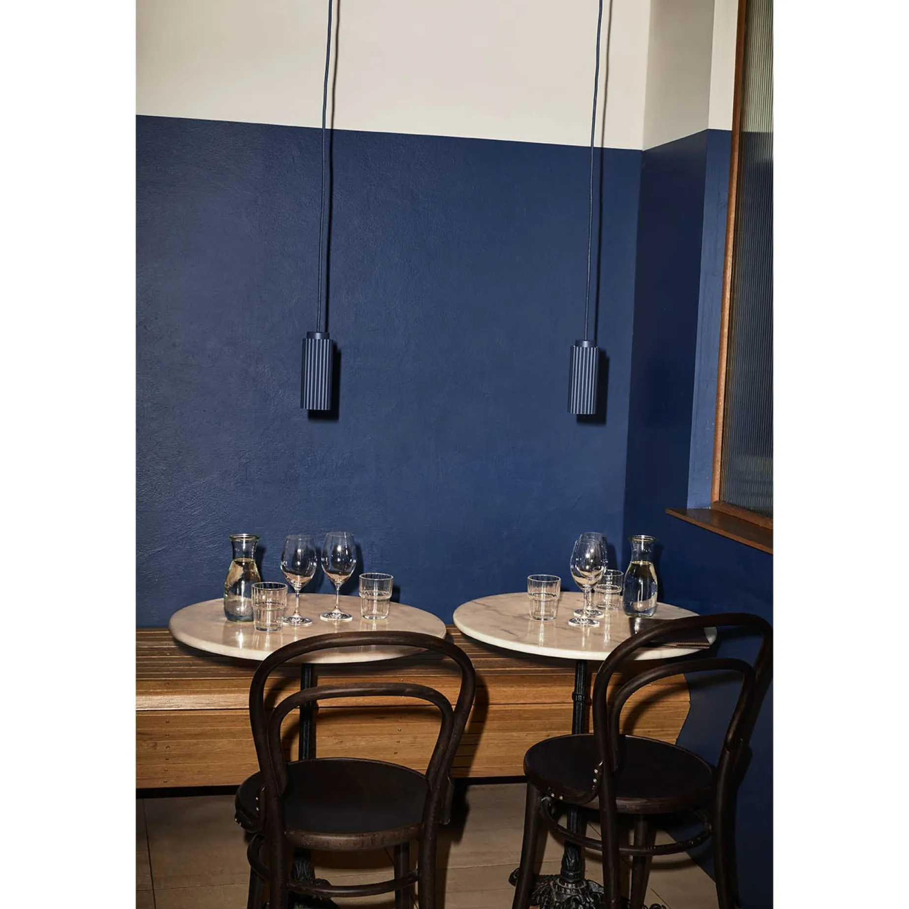 Donna 7 pendant | chestnut