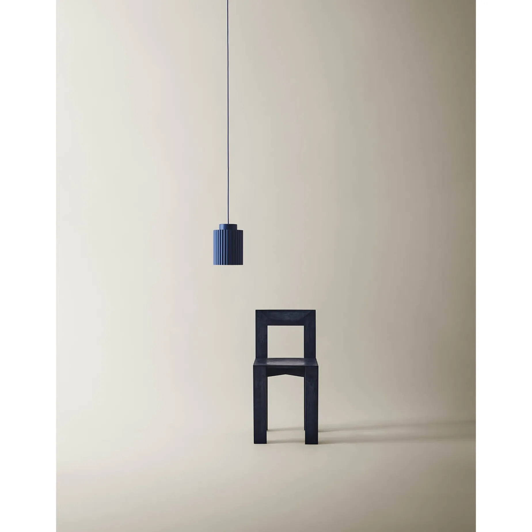 Donna 18 pendant | linen