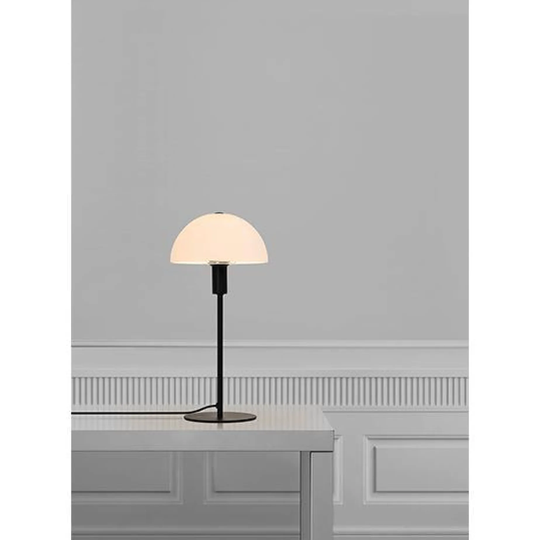 Ellen 20 table | opal brass