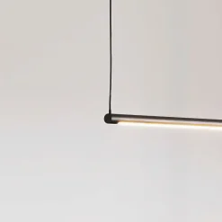 Essence pendant line | black