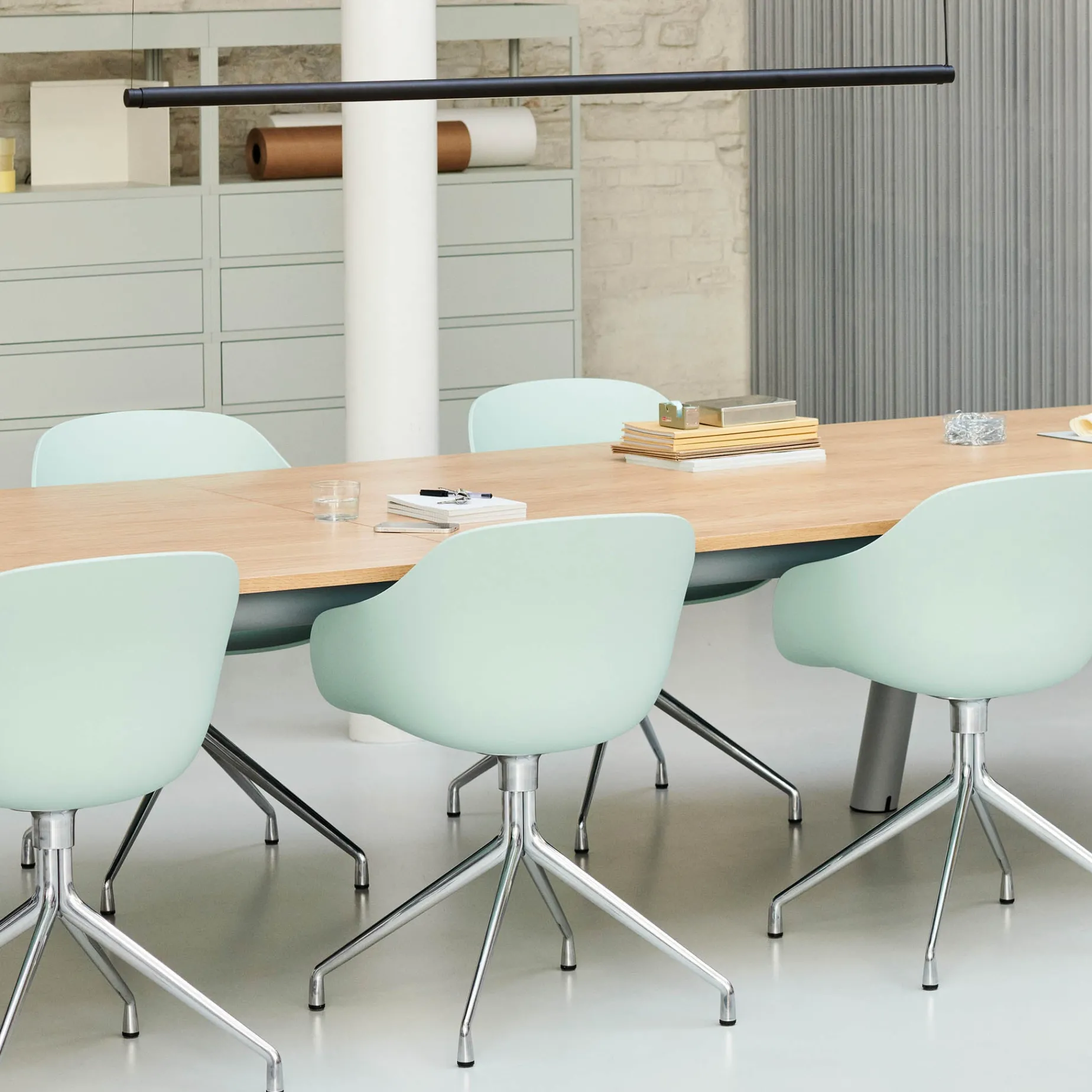 Factor Linear pendant | diffused clear anodised