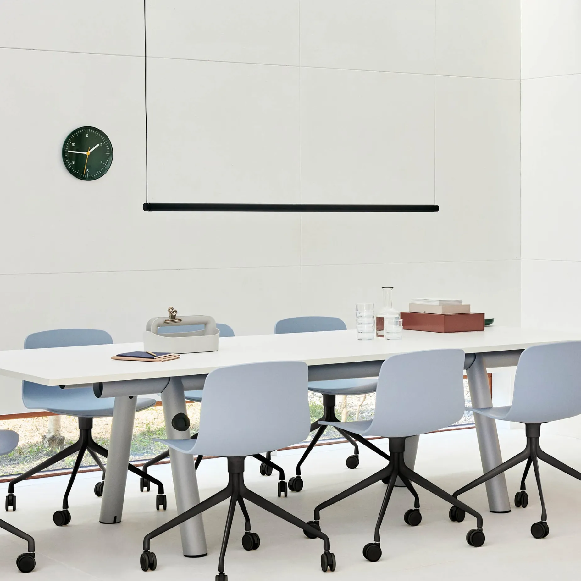 Factor Linear pendant | diffused clear anodised