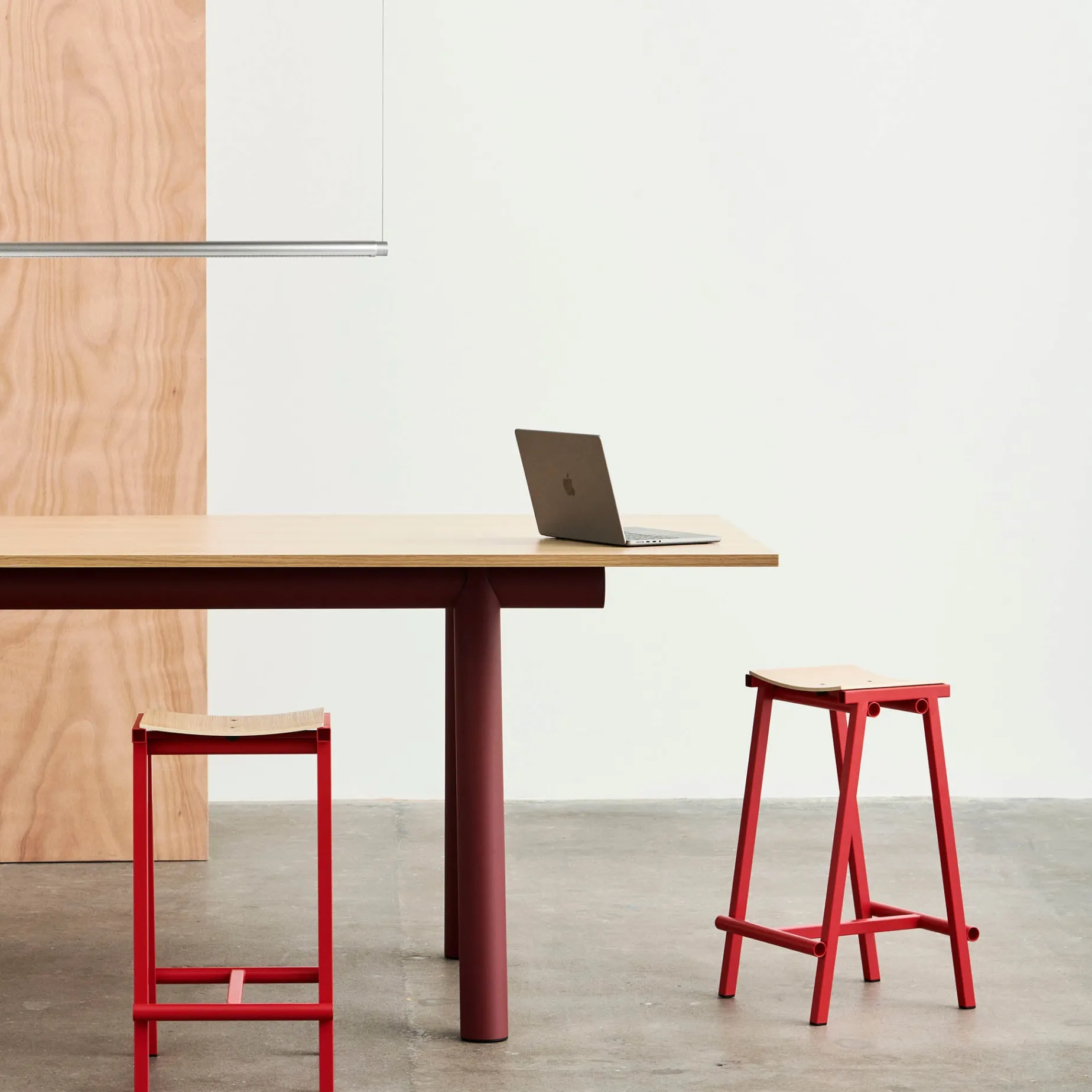 Factor Linear pendant | diffused clear anodised