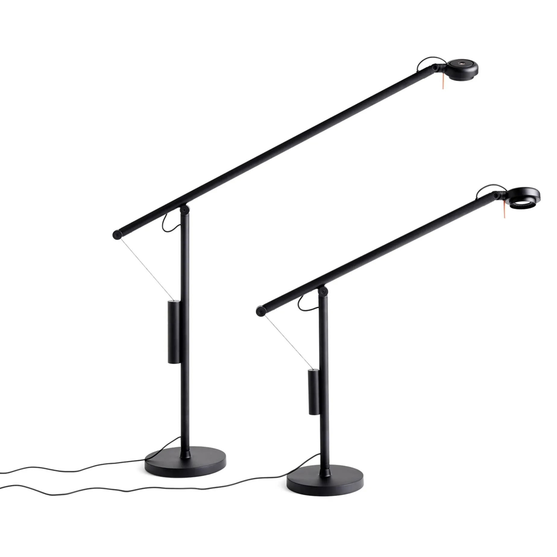 Fifty-Fifty mini table lamp | soft black