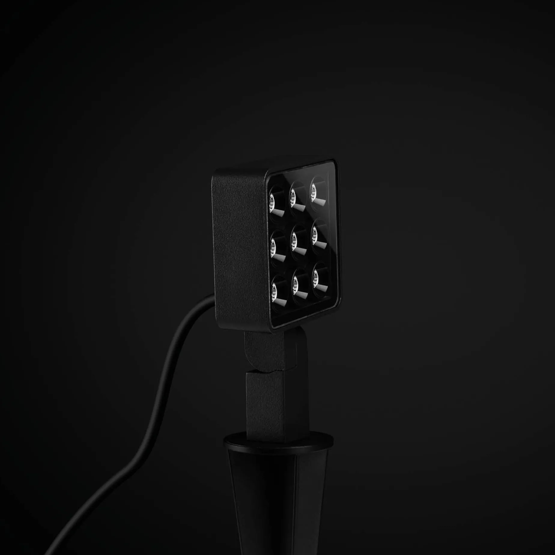 Flash outdoor | textured oxidon