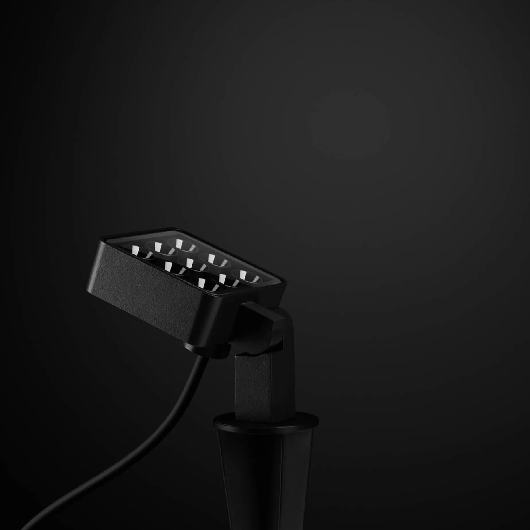 Flash outdoor | textured oxidon