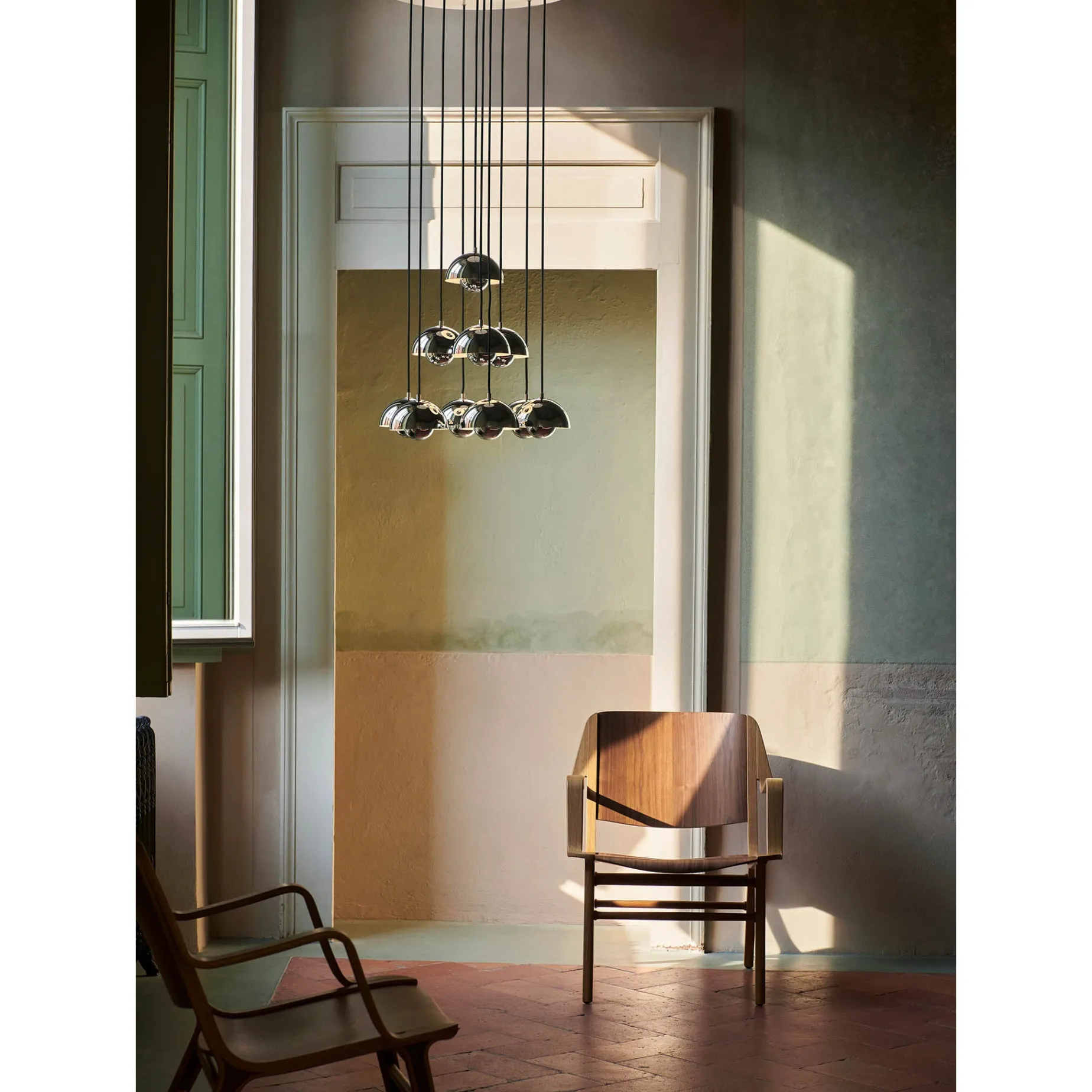 Flowerpot VP10 | chandelier 31 / cobalt blue