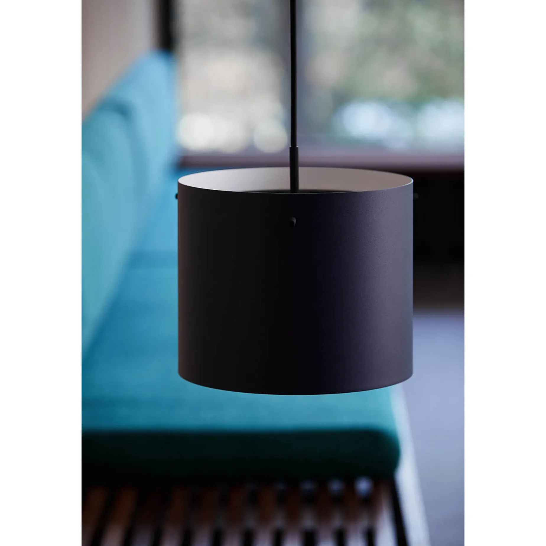 FM1954 large | matt black