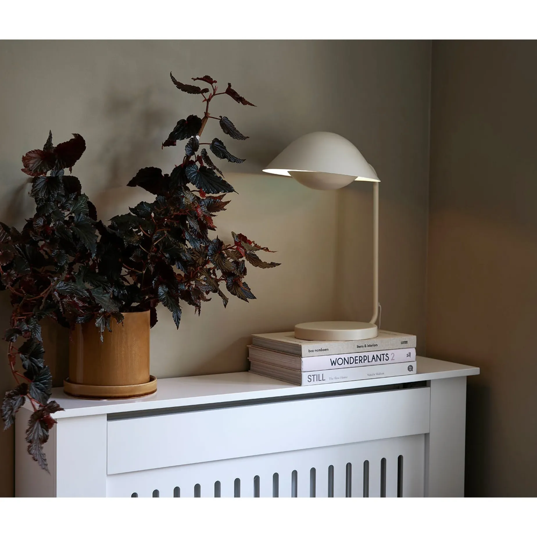 Freya table | beige