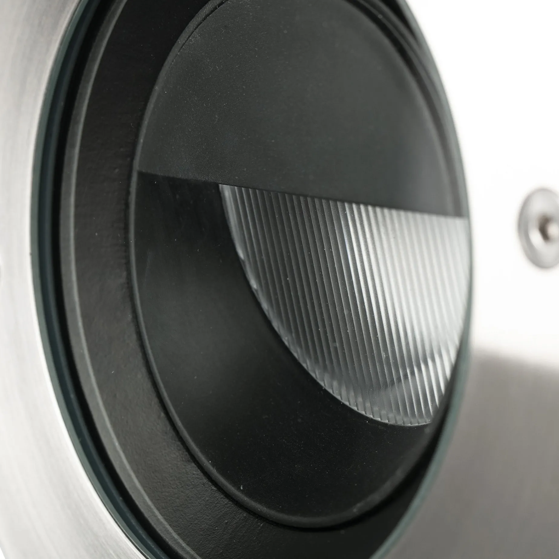 Geiser wallwasher | satin stainless
