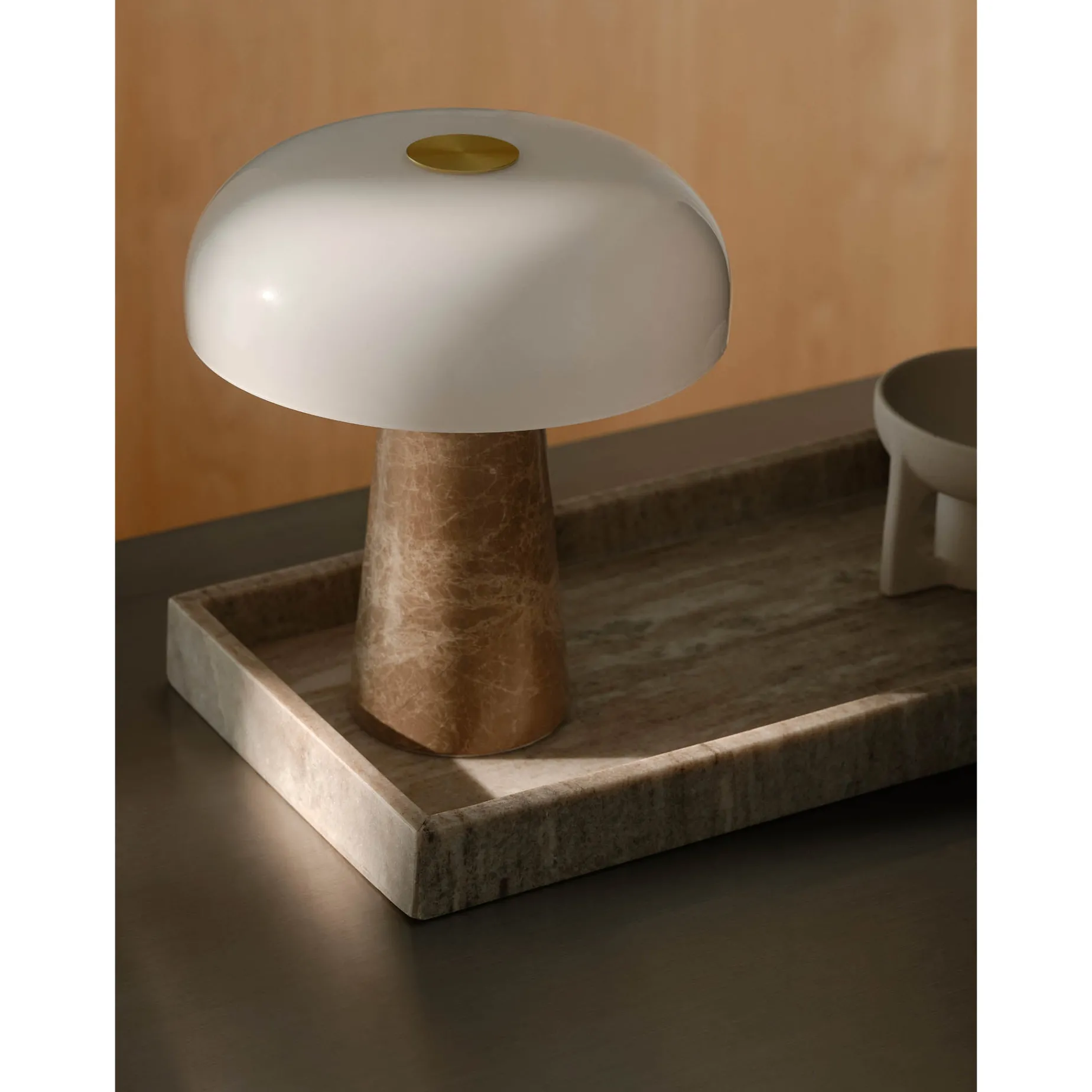 Glossy table mini | white marble