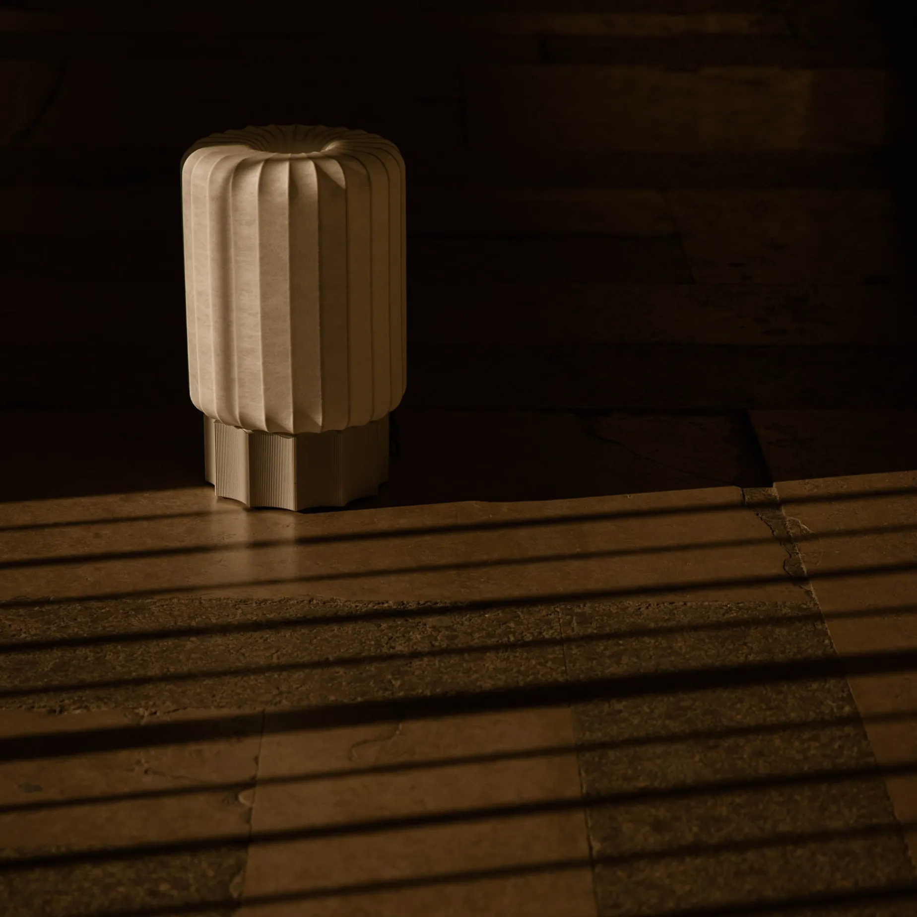 Half meter | cocoon and aluminium