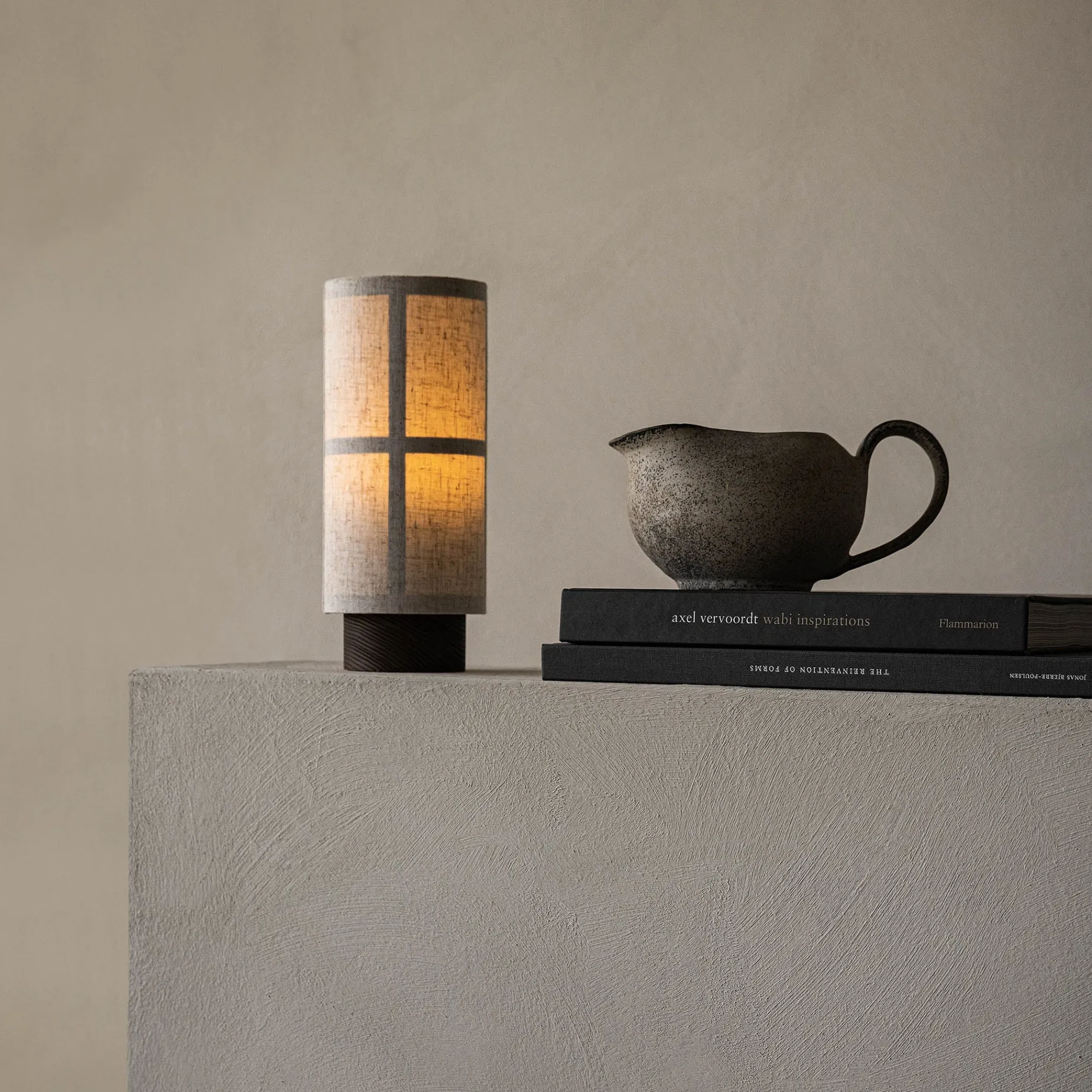 Hashira portable | raw linen