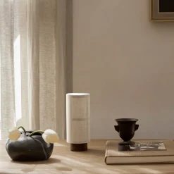 Hashira portable | raw linen