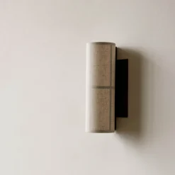 Hashira wall | raw linen