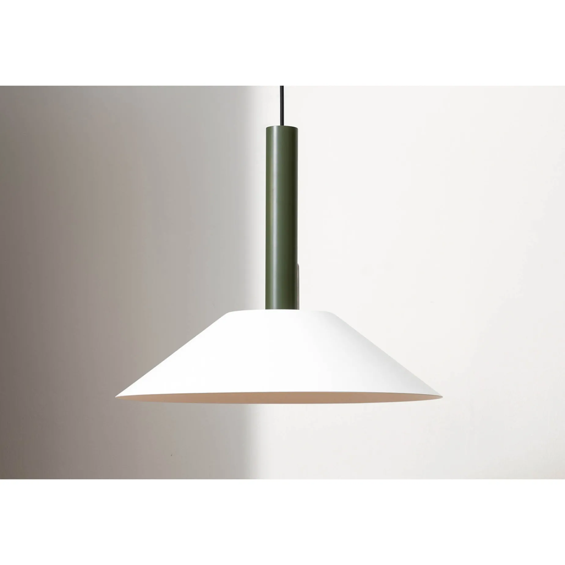 Hook 50-60 pendant | black