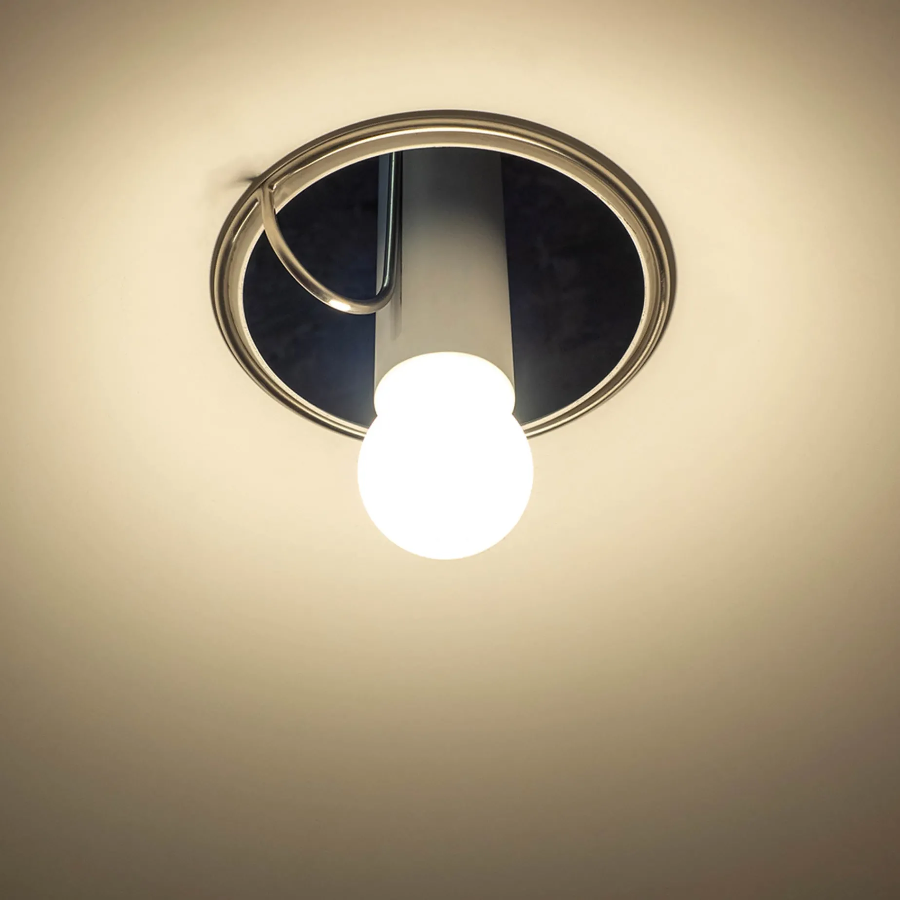 Hook 50-60 pendant | green
