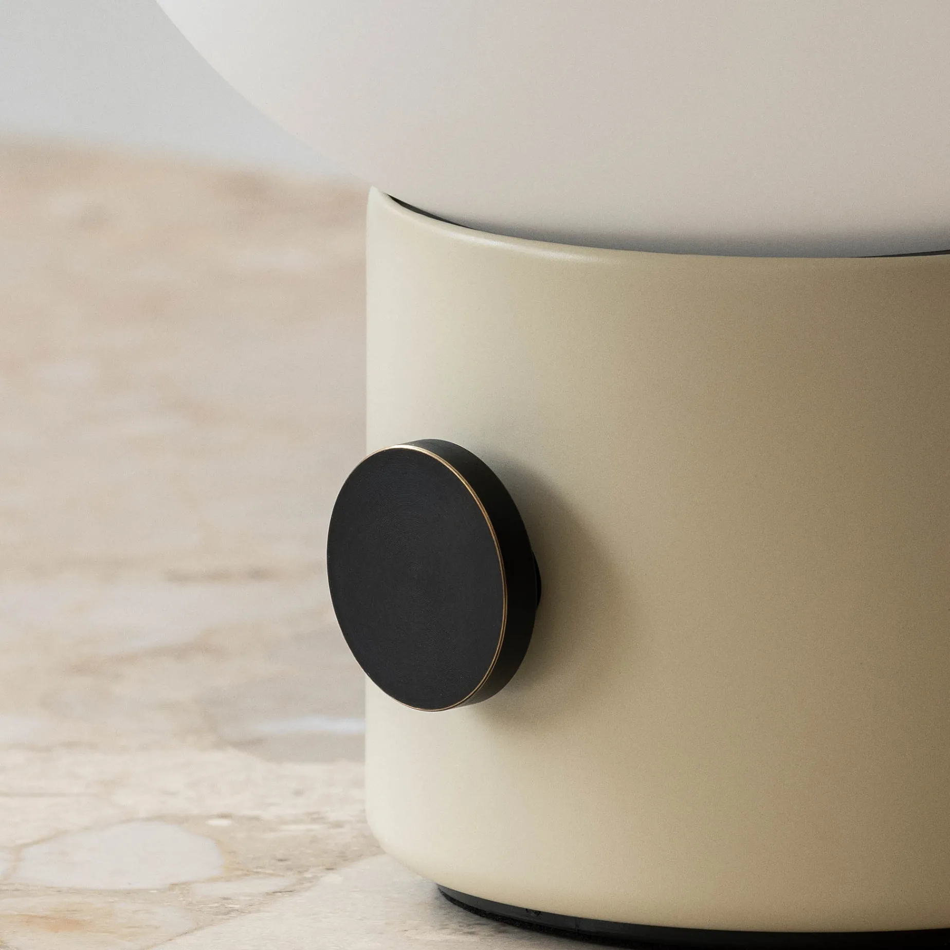 JWDA portable | alabaster white