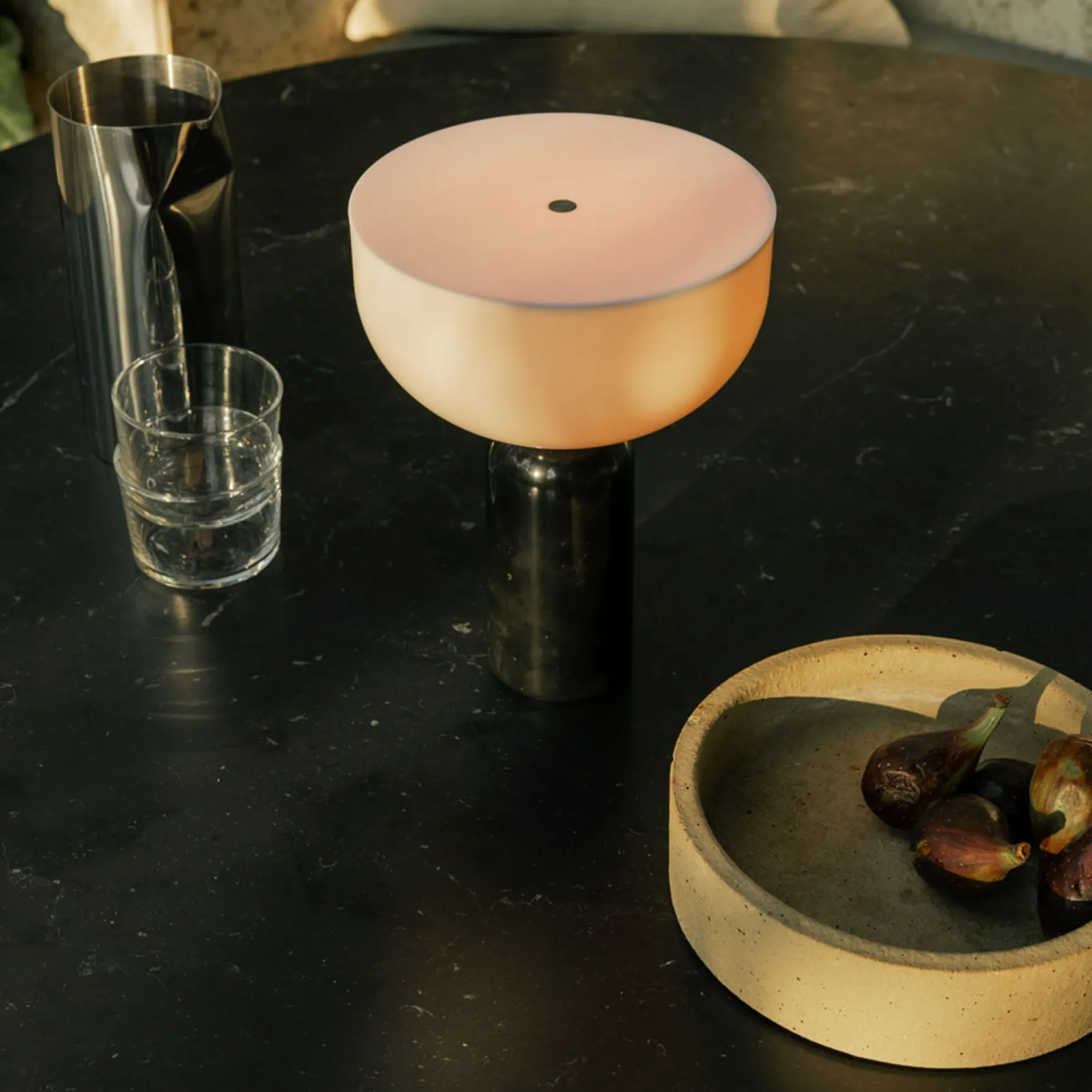 Kizu portable | kunis breccia marble