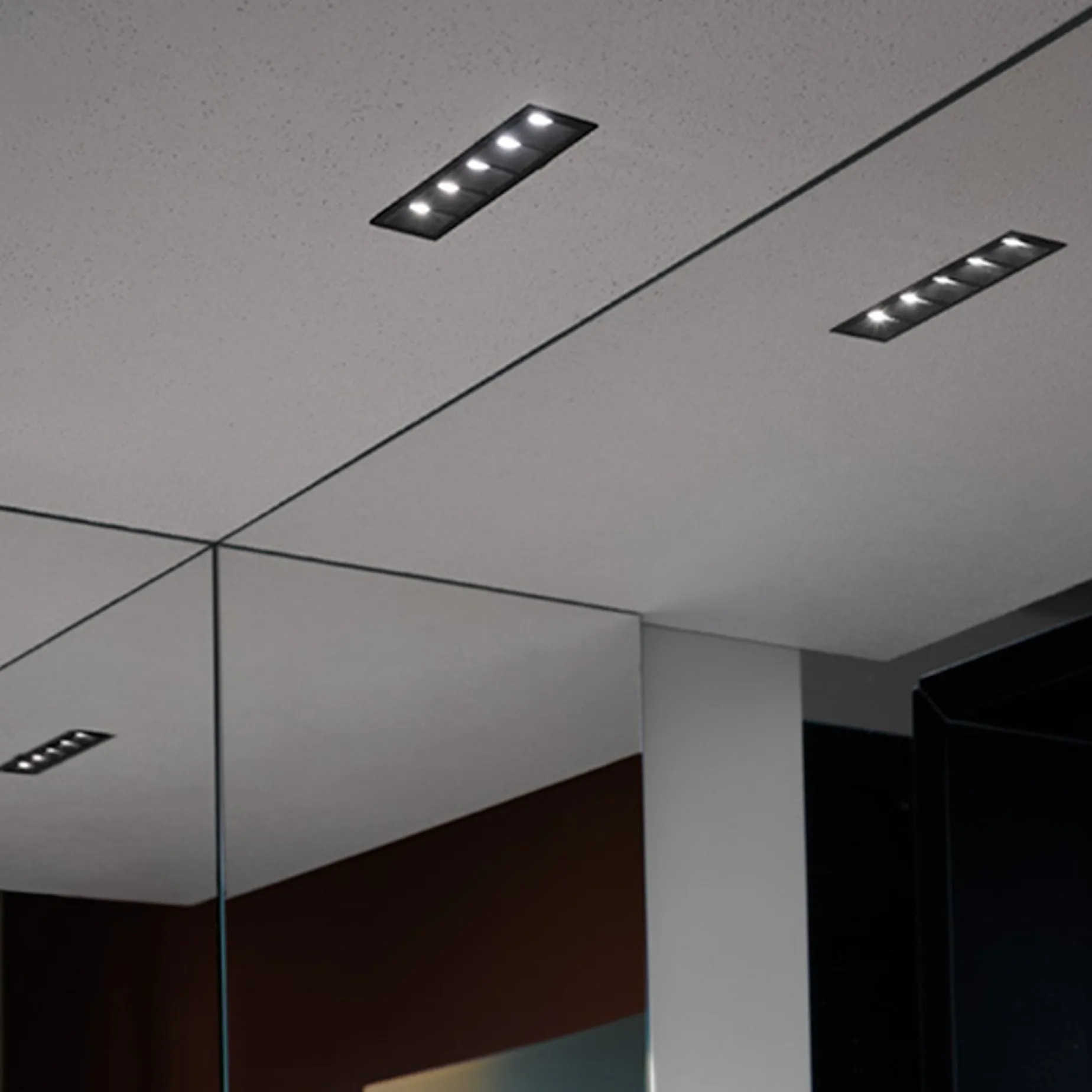 Kura X1 IP65 | black