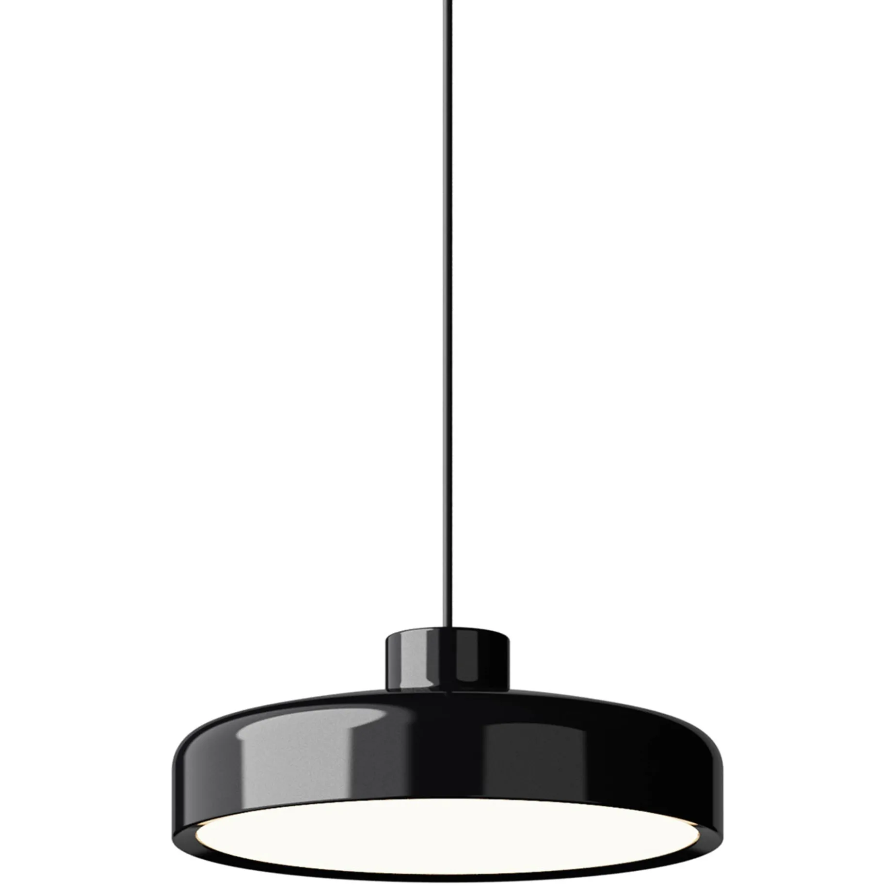 Lacquer pendant medium | black